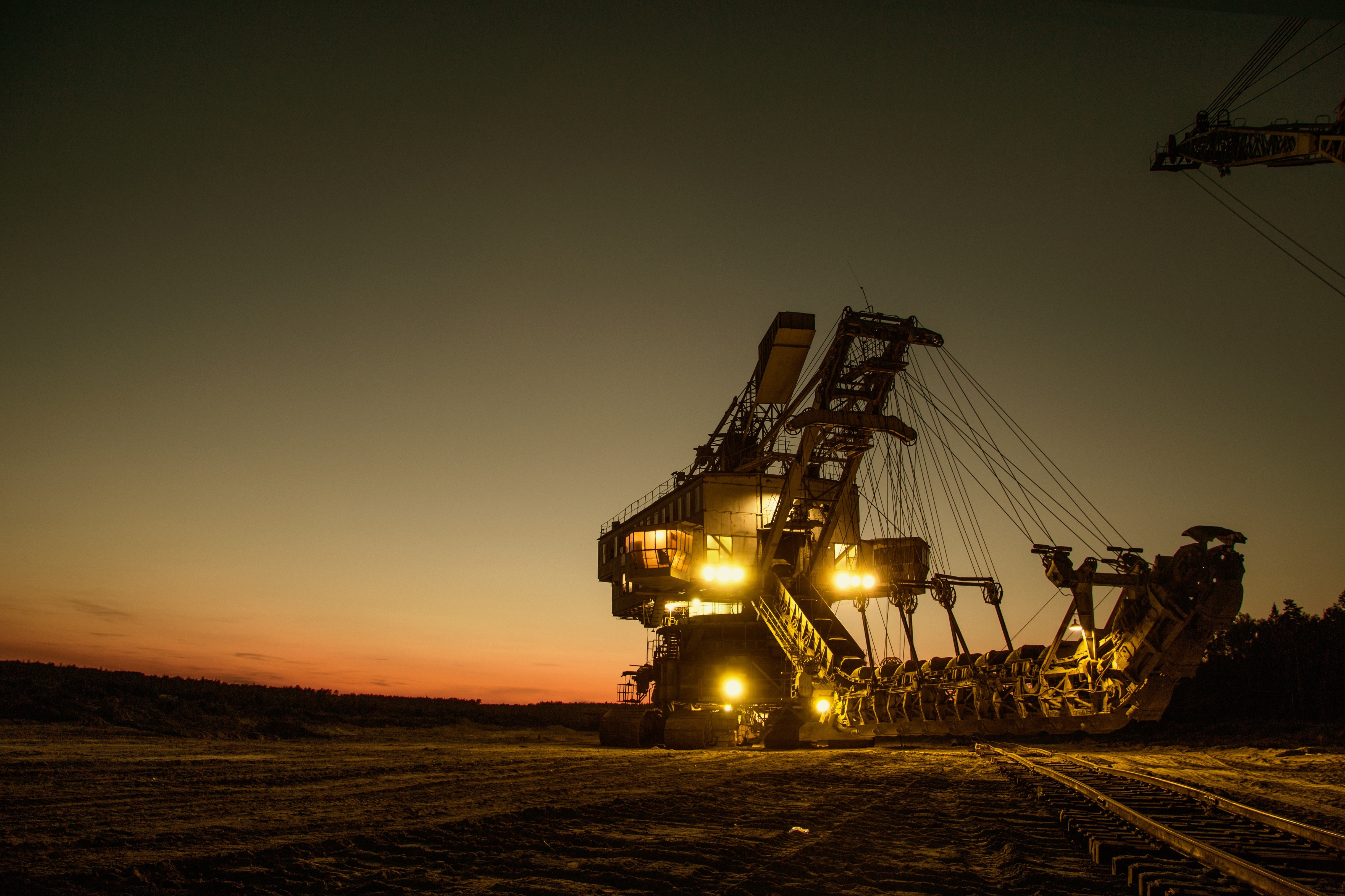 Trump’s Deep-Sea Mining Blitz: America’s Underwater Gold Rush to Outshine China – Can India Keep Up?